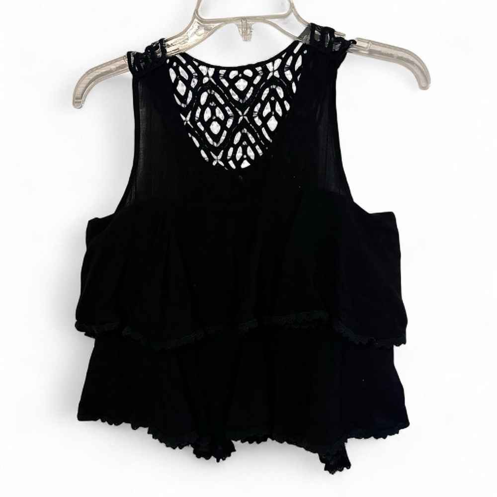 Lela Sky Black Cami Lace Ruffle Sleeveless Cropped Tank Top Small